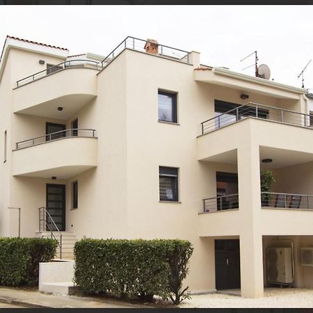 Adria Apartments Porec Exterior photo